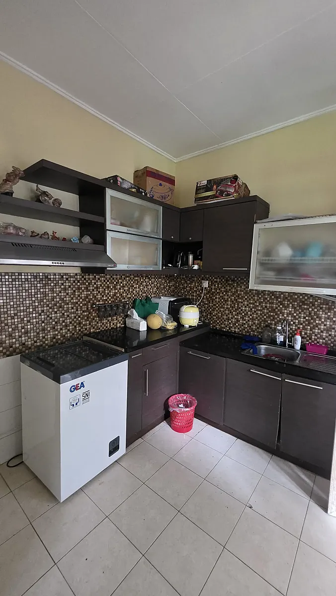 Rumah Alam Sutera Hadap Boulevard